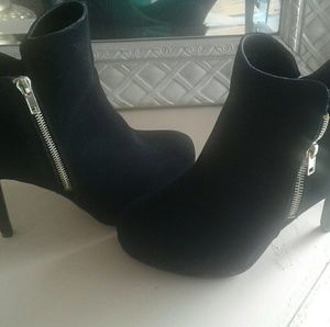 Madeline Stuart Ankle boot heels